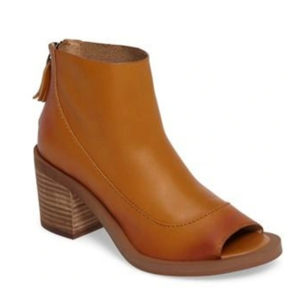 Kelsi Dagger Leather Color Whiskey Sz 8 Peep Toe Back Zipper Bootie Women's